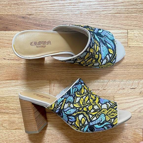 Crown Vintage Clara Sandal size 6 1/2 - Picture 5 of 8